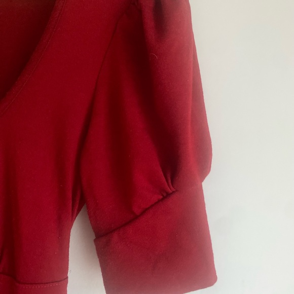 ♣️ 3/$20 FOREVER 21 crimson red puff sleeve dress - Picture 4 of 7